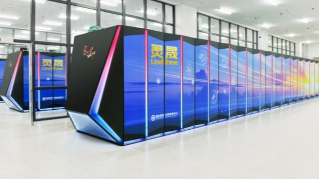 有人来接育儿嫂才知自己是备胎